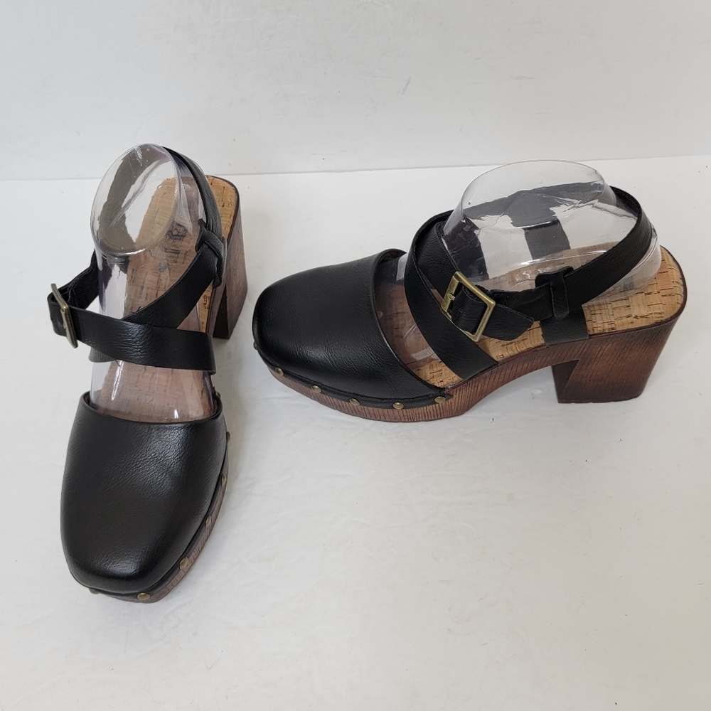 Kork-Ease Black Leather Mules with Wooden Heel